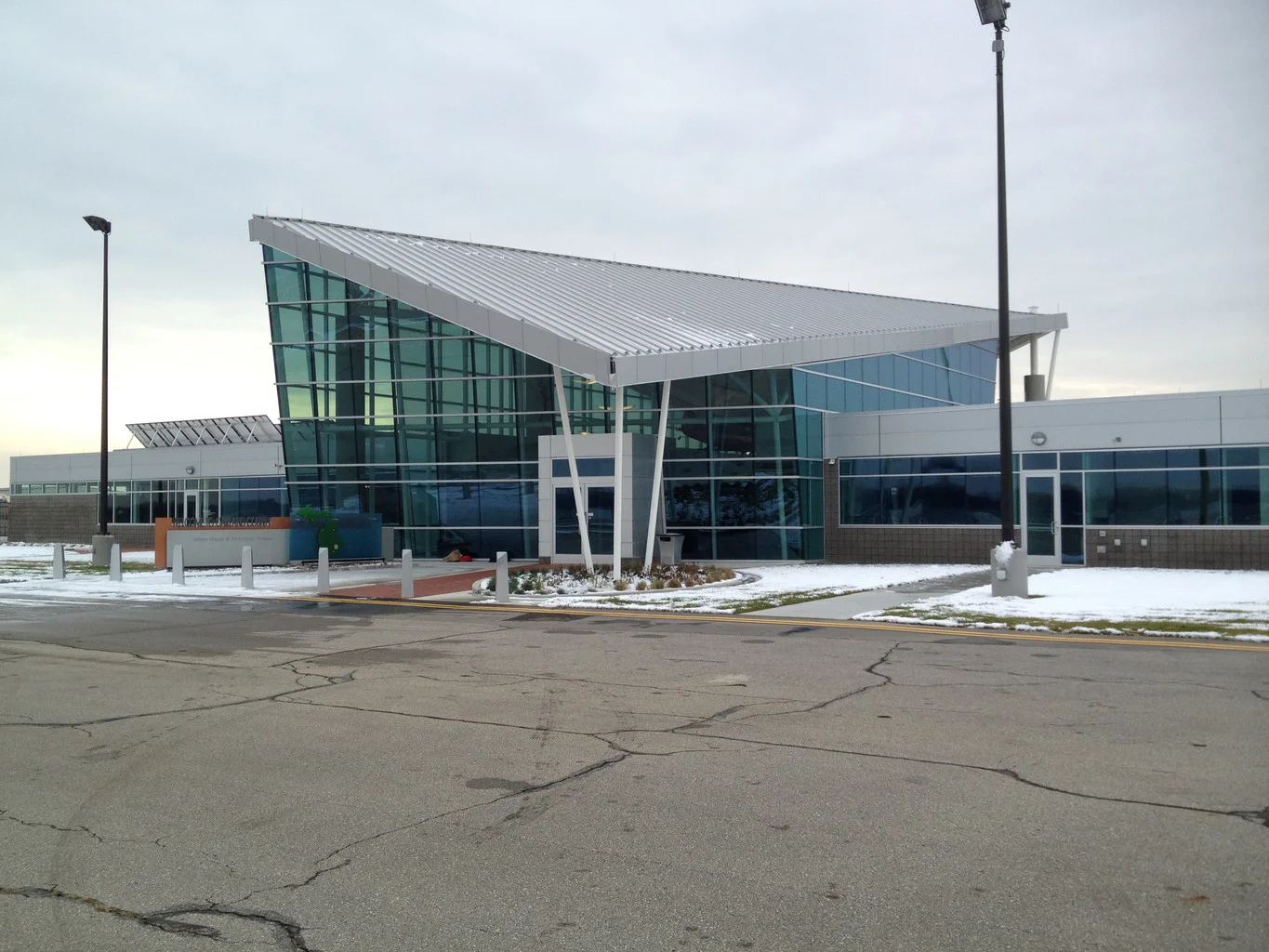 Oakland County International Airport (KPTK / PTK)